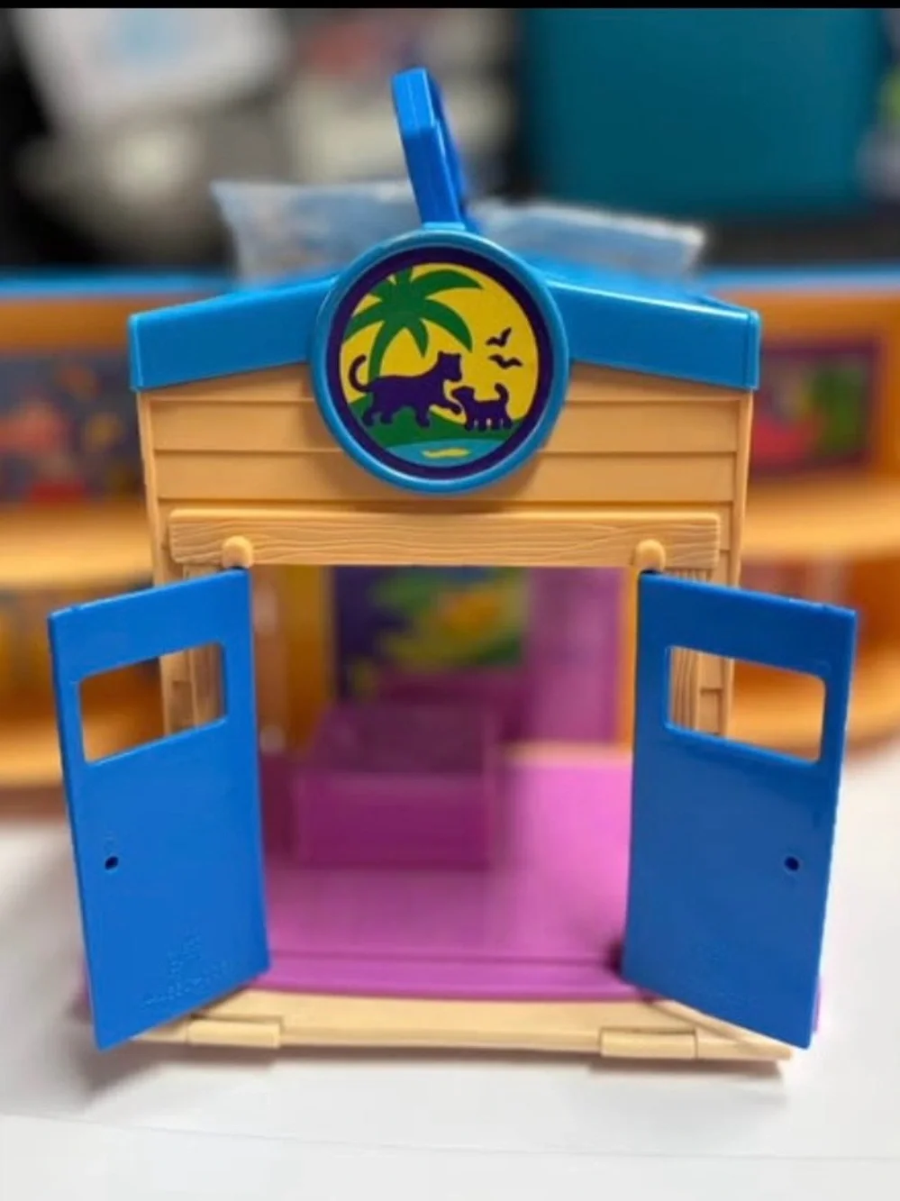 Fisher-Price Rescue Center Playset - Blue and Tan